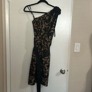 Women’s dress